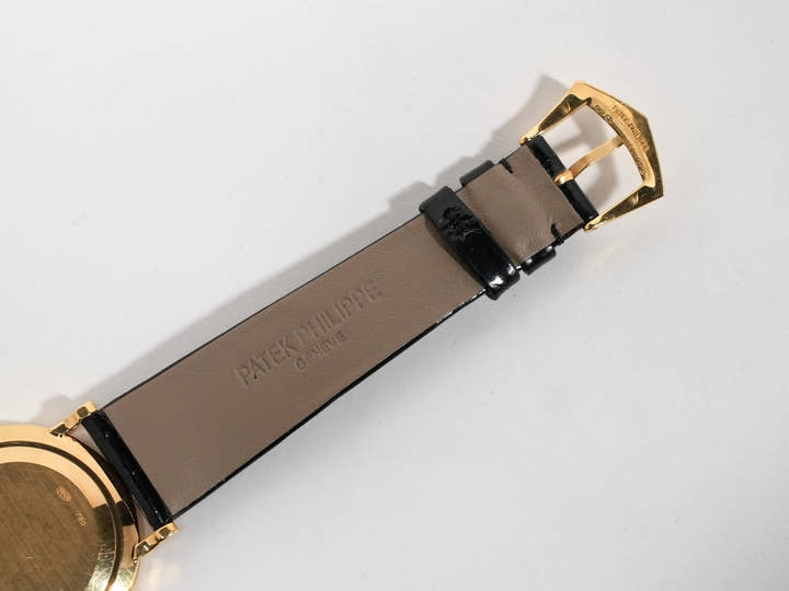 パテックフィリップ カラトラバ Ref.5022J-013 イエローゴールド ホワイト文字盤