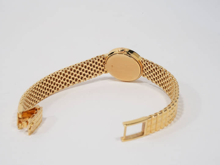 パテックフィリップ カラトラバ Ref.4747/001 イエローゴールド アイボリー文字盤