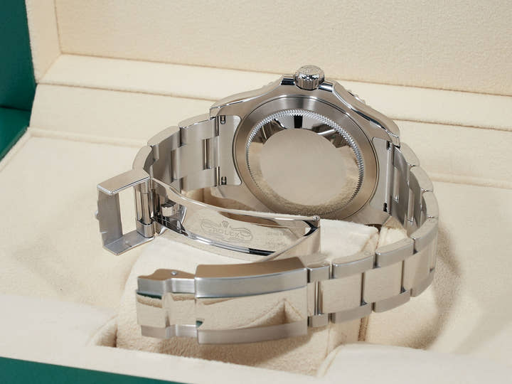 ロレックス ヨットマスター40 Ref.126622 ステンレススチール/プラチナ ブライトブルー文字盤