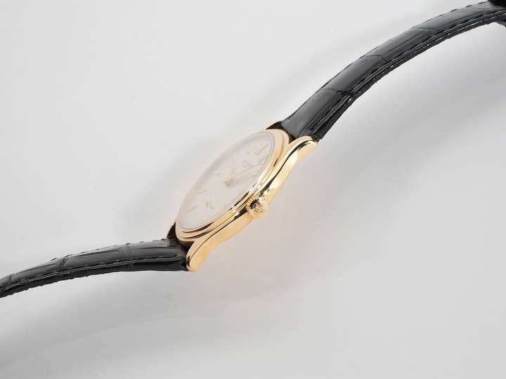 パテックフィリップ カラトラバ Ref.3923J イエローゴールド シルバー文字盤