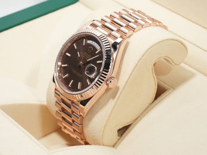 ロレックス デイデイト40 Ref.228235 エバーローズゴールド チョコレート文字盤