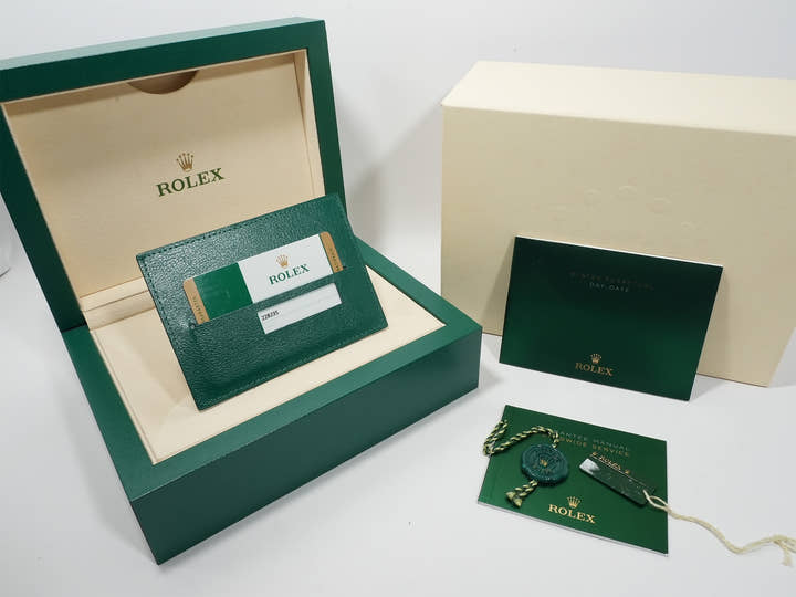 ロレックス デイデイト40 Ref.228235 エバーローズゴールド チョコレート文字盤