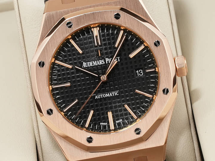 オーデマピゲ ロイヤルオーク Ref.15400OR.OO.D002CR.01 ピンクゴールド ブラック文字盤