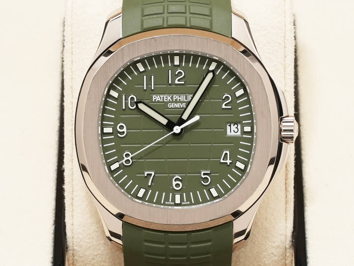 パテックフィリップ アクアノート Ref.5168G-010 ホワイトゴールド カーキグリーン文字盤