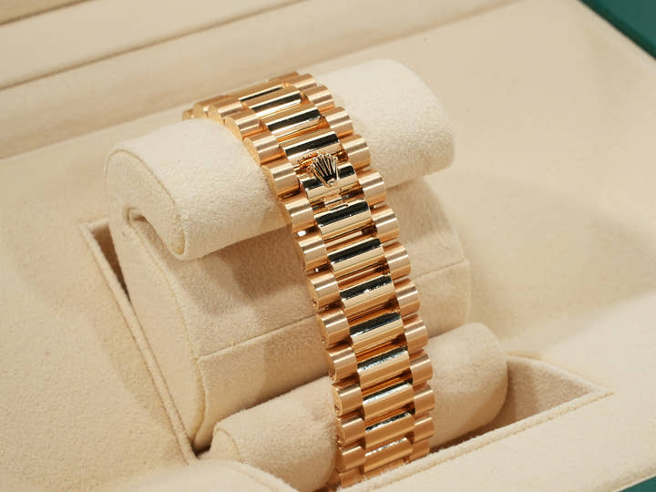 ロレックス デイデイト36 Ref.128238A イエローゴールド グリーンオンブレ文字盤