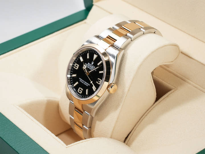 ロレックス エクスプローラー36 Ref.124273 ステンレススチール/イエローゴールド ブラック文字盤