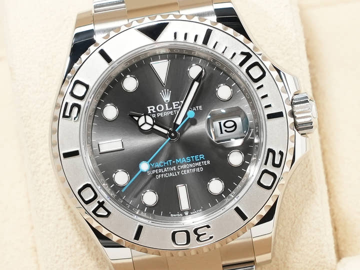 ロレックス ヨットマスター40 Ref.126622 ステンレススチール/プラチナ スレート文字盤
