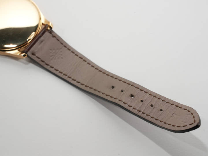 パテックフィリップ カラトラバ Ref.5196J-001 イエローゴールド シルバー文字盤