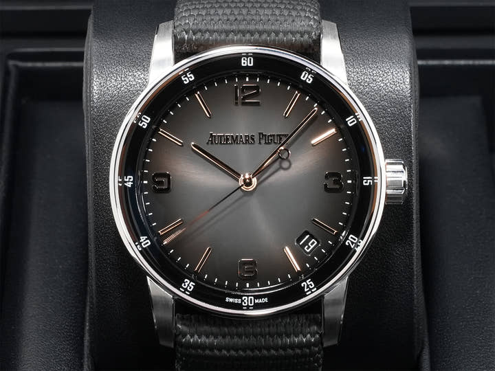 オーデマピゲ CODE 11.59 バイ オーデマ ピゲ Ref.15210CR.OO.A002CR.01 ホワイトゴールド/ピンクゴールド グレーラッカー文字盤