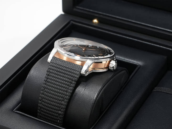 オーデマピゲ CODE 11.59 バイ オーデマ ピゲ Ref.15210CR.OO.A002CR.01 ホワイトゴールド/ピンクゴールド グレーラッカー文字盤