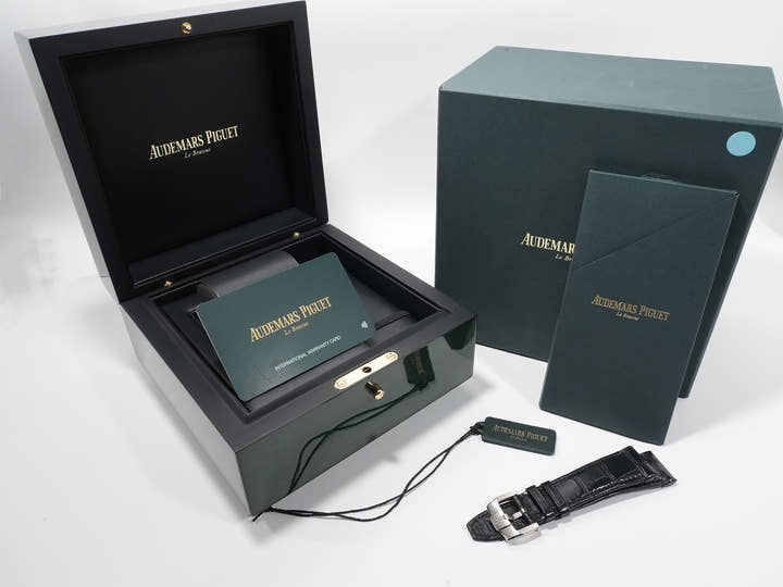 オーデマピゲ CODE 11.59 バイ オーデマ ピゲ Ref.15210CR.OO.A002CR.01 ホワイトゴールド/ピンクゴールド グレーラッカー文字盤