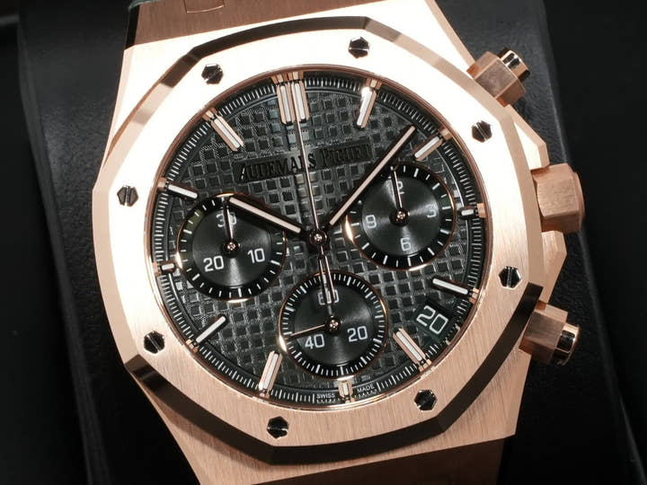 オーデマピゲ ロイヤルオーク クロノグラフ Ref.26240OR.OO.D404CR.02 ピンクゴールド カーキグリーン文字盤