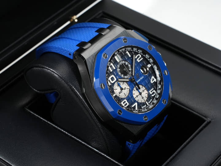 オーデマピゲ ロイヤルオーク オフショア クロノグラフ Ref.26405CE.OO.A030CA.01 セラミック スモークブルー文字盤