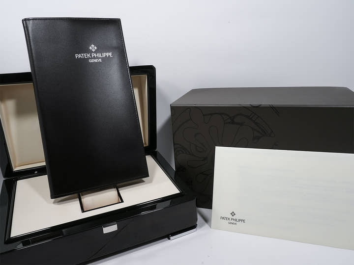 Patek Philippe Aquanaut Ref. 5167R-001 Rose Gold Brown Dial