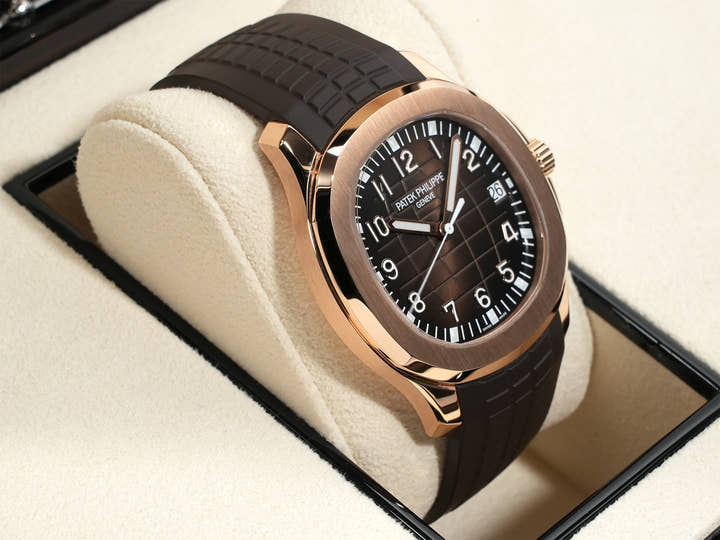 パテックフィリップ アクアノート Ref.5167R-001 ローズゴールド ブラウン文字盤