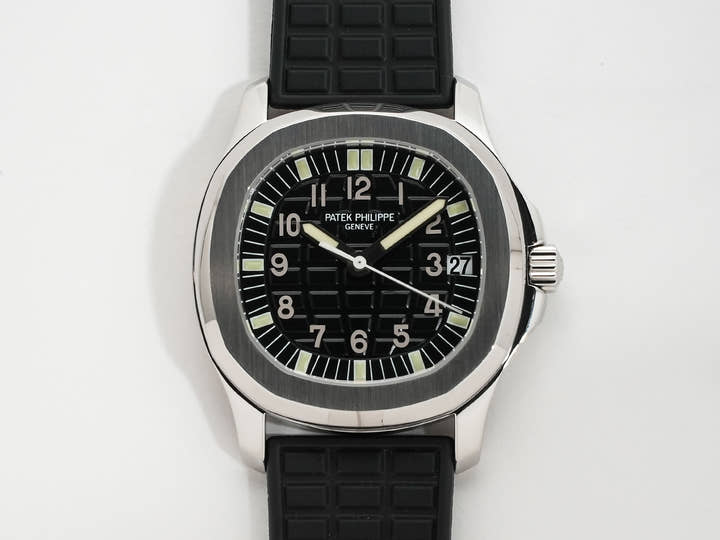 パテックフィリップ アクアノート ミディアム Ref.5066A-001 ステンレススチール ブラック文字盤
