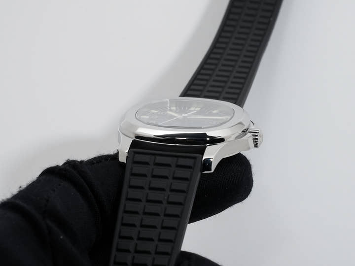 パテックフィリップ アクアノート ミディアム Ref.5066A-001 ステンレススチール ブラック文字盤