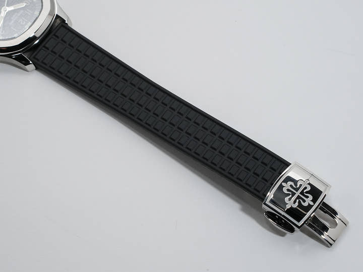 パテックフィリップ アクアノート ミディアム Ref.5066A-001 ステンレススチール ブラック文字盤