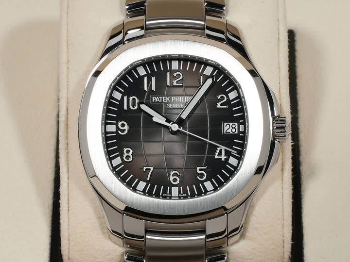 パテックフィリップ アクアノート エクストララージ Ref.5167/1A-001 ステンレススチール ブラック文字盤