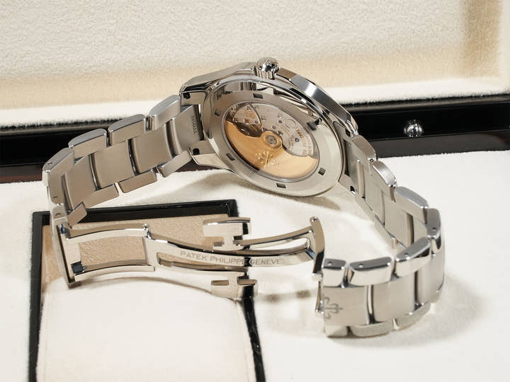 パテックフィリップ アクアノート エクストララージ Ref.5167/1A-001 ステンレススチール ブラック文字盤