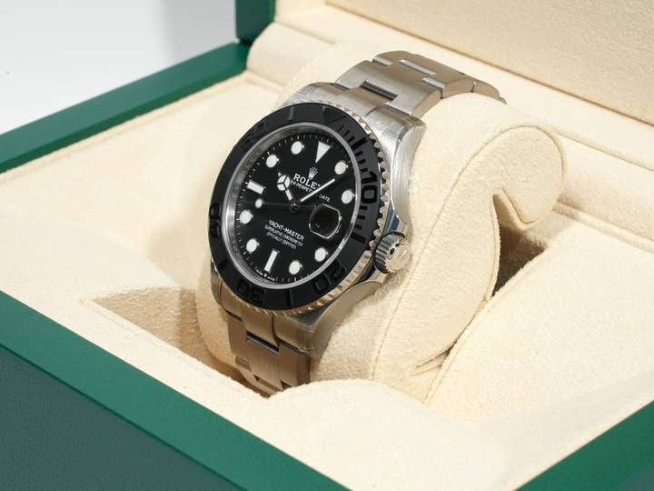 ロレックス ヨットマスター42 Ref.226627 RLXチタン ブラック文字盤