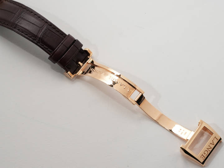 A.ランゲ&ゾーネ ランゲ1 デイマティック Ref.320.032 ピンクゴールド シルバー文字盤 中古 ju8qgpsg