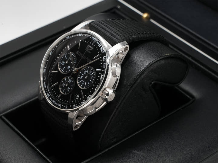 オーデマピゲ CODE 11.59 バイ オーデマ ピゲ クロノグラフ Ref.26393BC.OO.A002CR.01 ホワイトゴールド ブラックラッカー文字盤