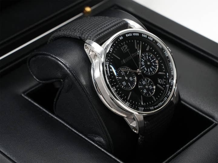 オーデマピゲ CODE 11.59 バイ オーデマ ピゲ クロノグラフ Ref.26393BC.OO.A002CR.01 ホワイトゴールド ブラックラッカー文字盤