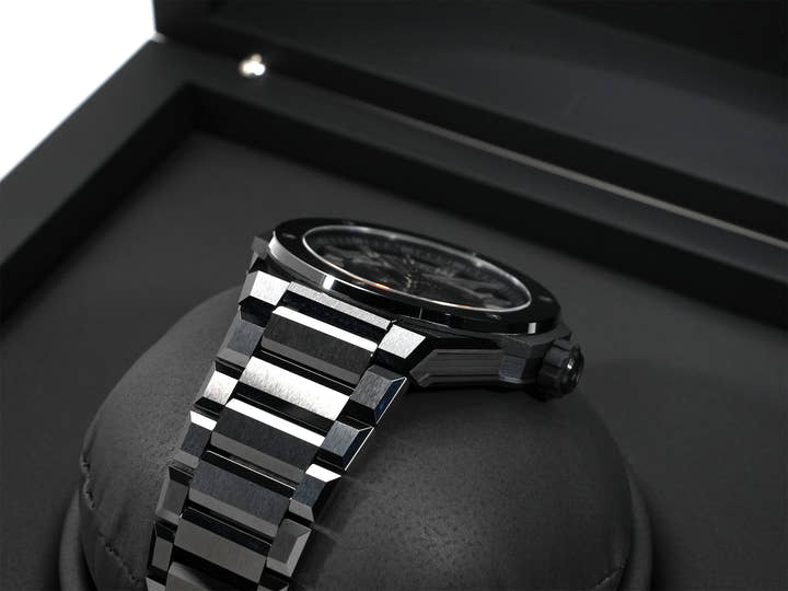 ウブロ ビッグバン インテグレーテッド タイムオンリー オールブラック Ref.456.CX.0140.CX スケルトン文字盤 美品 8u5v6en2