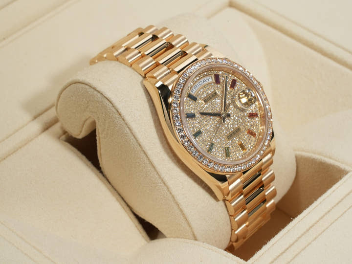 ロレックス デイデイト36 Ref.128348RBR イエローゴールド パヴェダイヤxレインボーサファイア文字盤