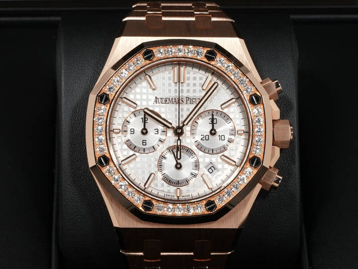 オーデマピゲ ロイヤルオーク クロノグラフ Ref.26715OR.ZZ.1356OR.01 ピンクゴールド シルバー文字盤