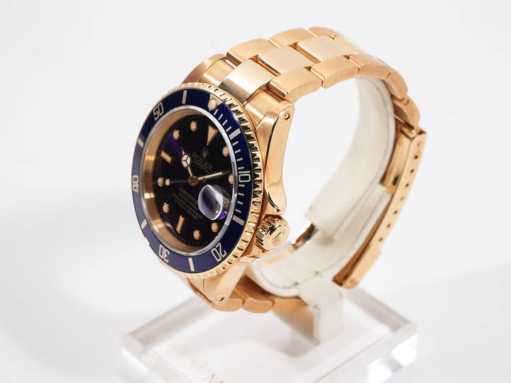 Rolex Submariner Date Ref. 16618 Yellow Gold Blue Dial