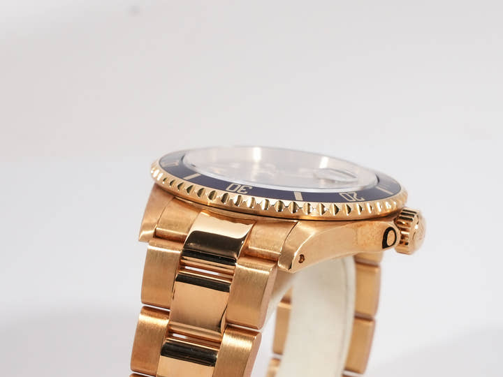 Rolex Submariner Date Ref. 16618 Yellow Gold Blue Dial
