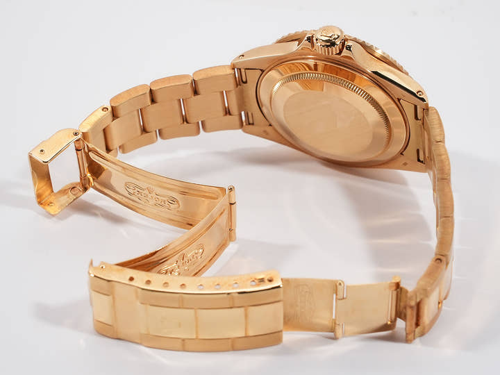 Rolex Submariner Date Ref. 16618 Yellow Gold Blue Dial