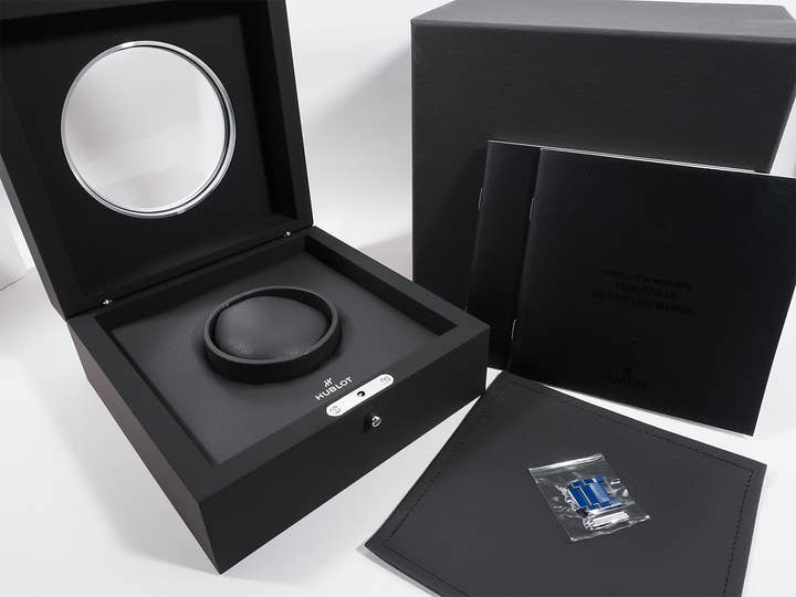 ウブロ ビッグバン インテグレーテッド ブルーセラミック Ref.451.EX.5123.EX スケルトン文字盤 美中古 62cikfcz