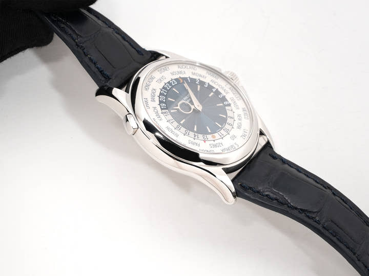 パテックフィリップ コンプリケーション ワールドタイム Ref.5130P-001 プラチナ シルバー文字盤