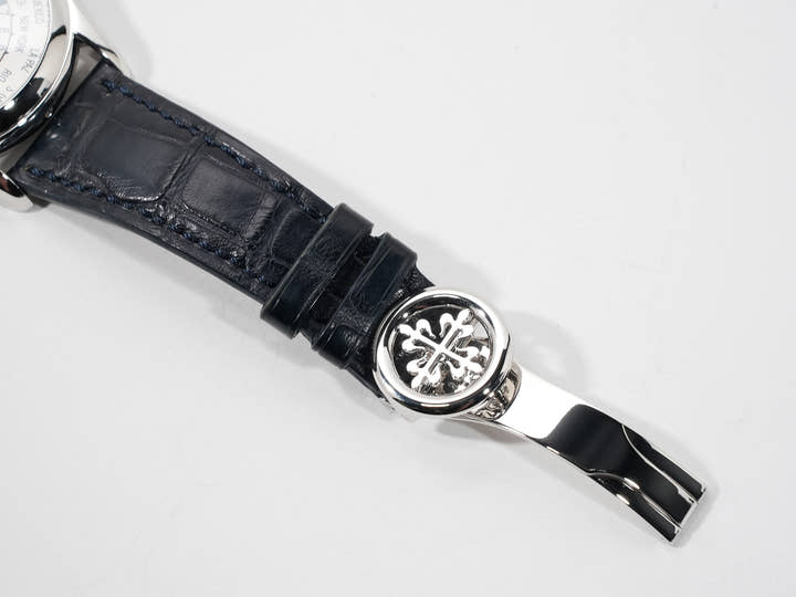 パテックフィリップ コンプリケーション ワールドタイム Ref.5130P-001 プラチナ シルバー文字盤