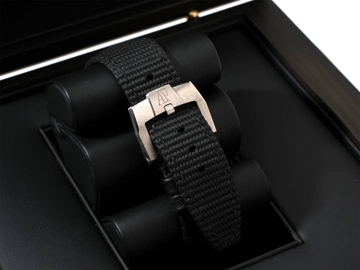 オーデマピゲ CODE 11.59 バイ オーデマ ピゲ クロノグラフ Ref.26393NB.OO.A002KB.01 ホワイトゴールド/セラミック スモークグレー文字盤