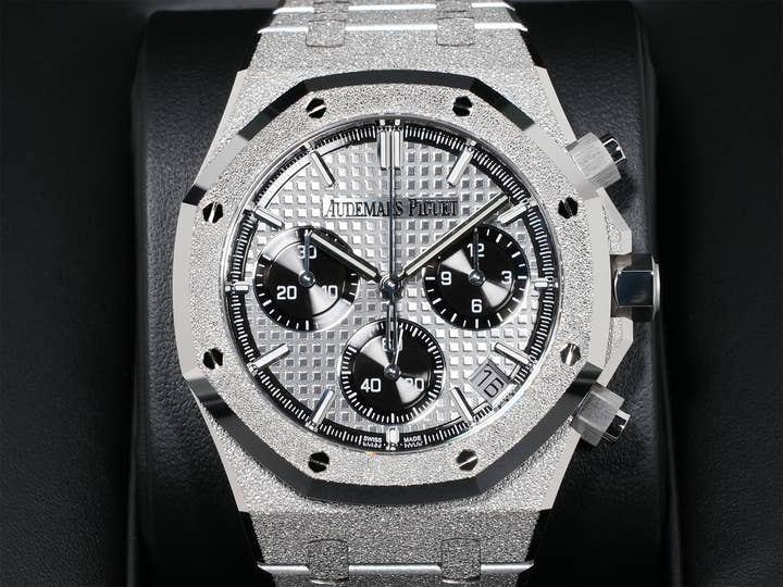 オーデマピゲ ロイヤルオーク クロノグラフ Ref.26240BC.GG.1324BC.01 ホワイトゴールド グレー/ブラック文字盤