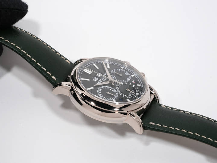 パテックフィリップ パーペチュアルカレンダー スプリットセコンド クロノグラフ Ref.5204G-001 ホワイトゴールド オリーブグリーンソレイユ文字盤