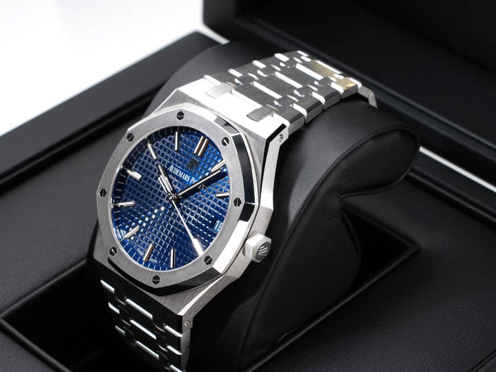 オーデマピゲ ロイヤルオーク Ref.15503BC.OO.1220BC.01 ホワイトゴールド ブルー文字盤