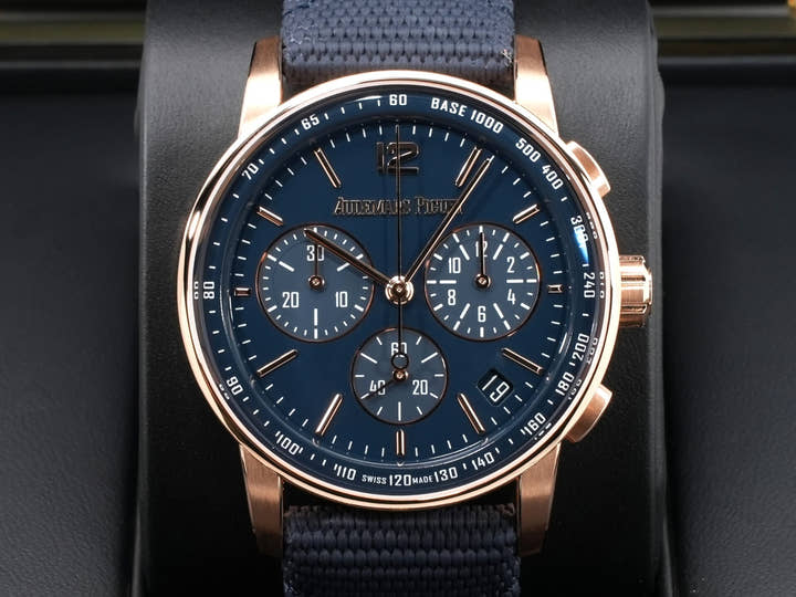 オーデマピゲ CODE 11.59 バイ オーデマ ピゲ クロノグラフ Ref.26393OR.OO.A321CR.01 ピンクゴールド ブルーラッカー文字盤