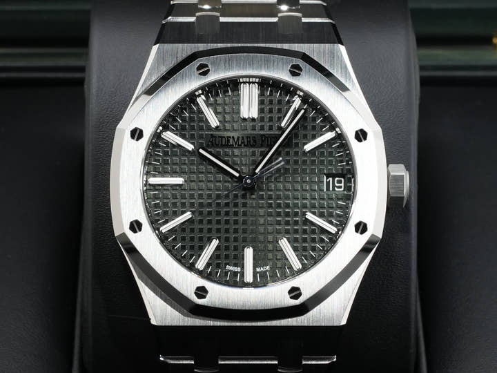 オーデマピゲ ロイヤルオーク 50周年記念 Ref.15510ST.OO.1320ST.04 ステンレススチール カーキグリーン文字盤