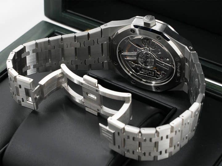 オーデマピゲ ロイヤルオーク 50周年記念 Ref.15510ST.OO.1320ST.04 ステンレススチール カーキグリーン文字盤