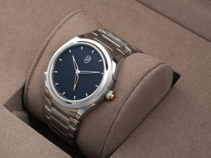 パルミジャーニフルリエ トンダ PF GMT ラトラパンテ Ref.PFC905-1020001-100182 ブルー文字盤 未使用 7bdd2v93