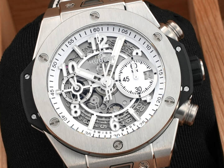 ウブロ ビッグ・バン ウニコ ブラック&ホワイト Ref.421.NX.2010.LR.JPN マットホワイトスケルトン文字盤 美品 z5zvqb3c