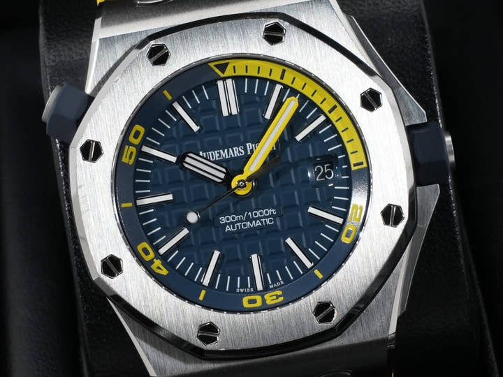 オーデマピゲ ロイヤルオーク オフショア ダイバー Ref.15710ST.OO.A027CA.01 ステンレススチール ブルー文字盤