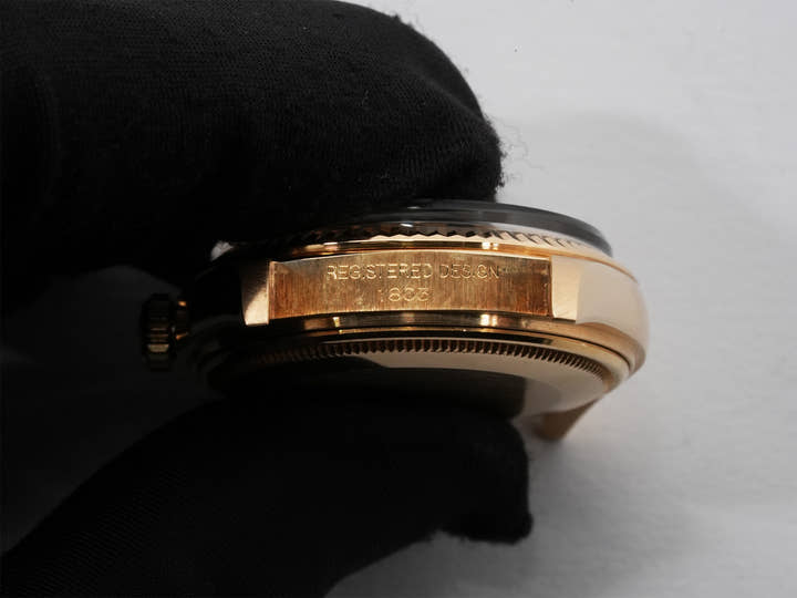 Rolex Day-Date Ref. 1803/8 Yellow Gold Champagne Dial