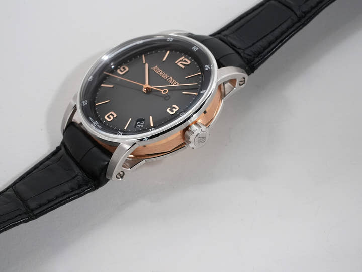 オーデマピゲ CODE 11.59 バイ オーデマ ピゲ Ref.15210CR.OO.A002CR.01 ホワイトゴールド/ピンクゴールド グレーラッカー文字盤