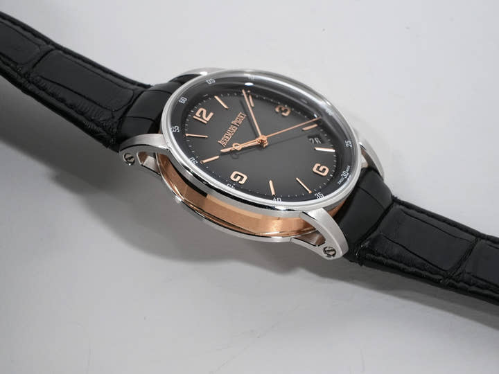 オーデマピゲ CODE 11.59 バイ オーデマ ピゲ Ref.15210CR.OO.A002CR.01 ホワイトゴールド/ピンクゴールド グレーラッカー文字盤